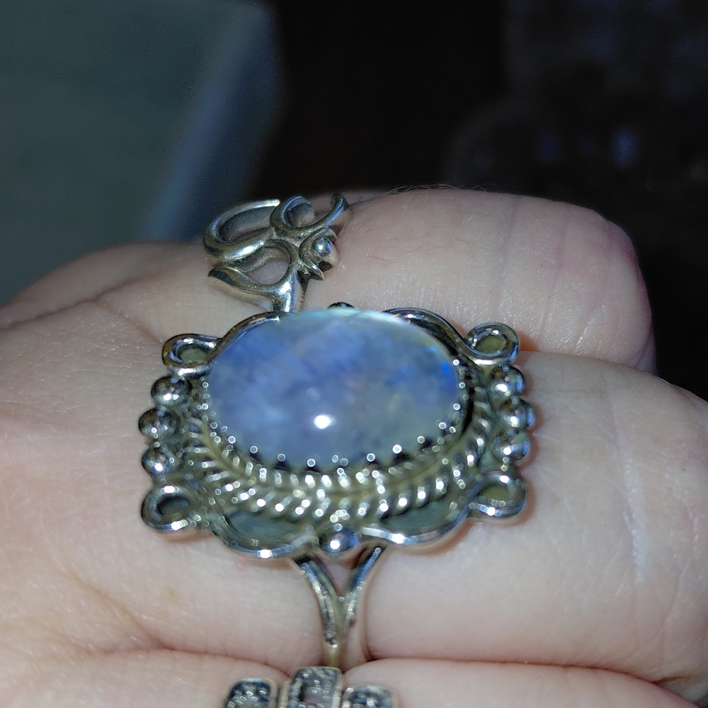 Sterling Silver Moonstone Vintage Style Statement Ring - Picture 9 of 15